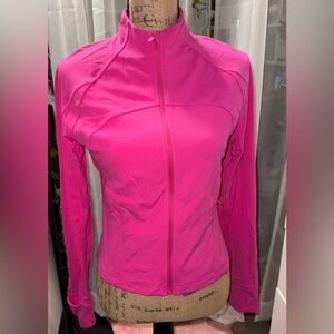 Lululemon Crop Nulu Jacket 10
